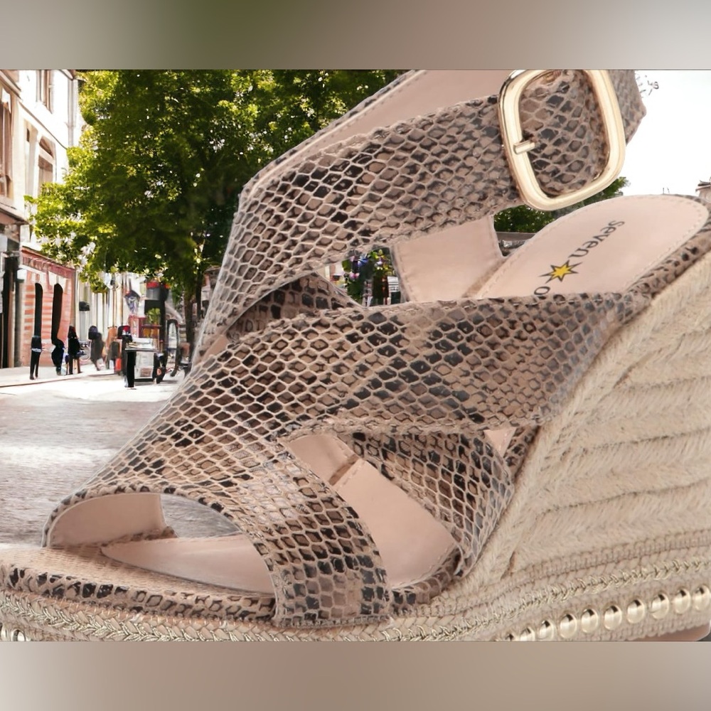 NEW!!! Seven Dial espadrille sandals